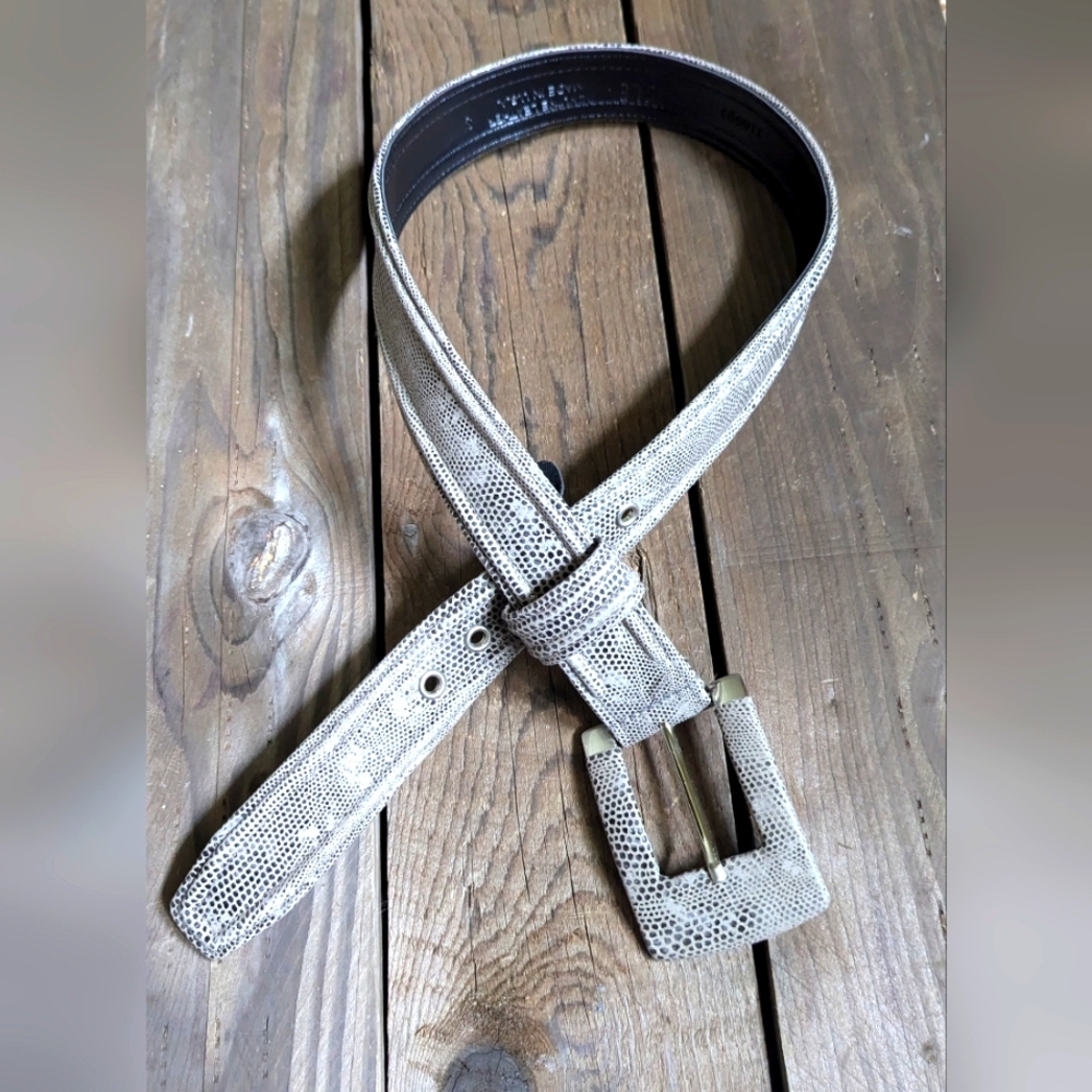 Carlisle Metallic Textured Cream Belt with Gold Buckle